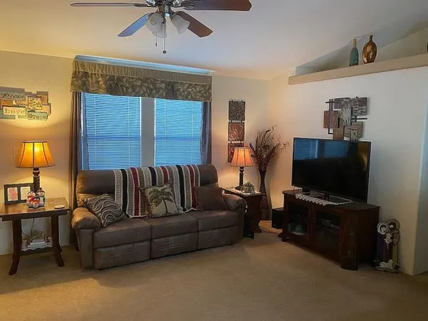 $207,000 | 5568 East 34th Place, Yuma, AZ 85365