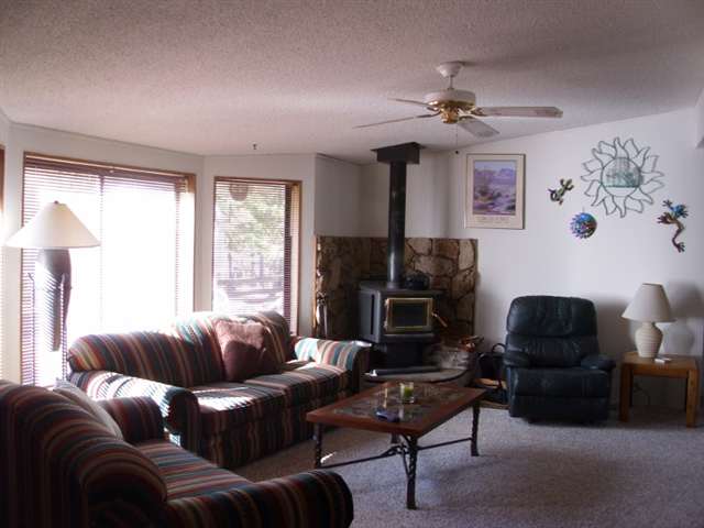 122 C Road Clio, CA 96106 - Photo 2 of 15 Gallery Image 2