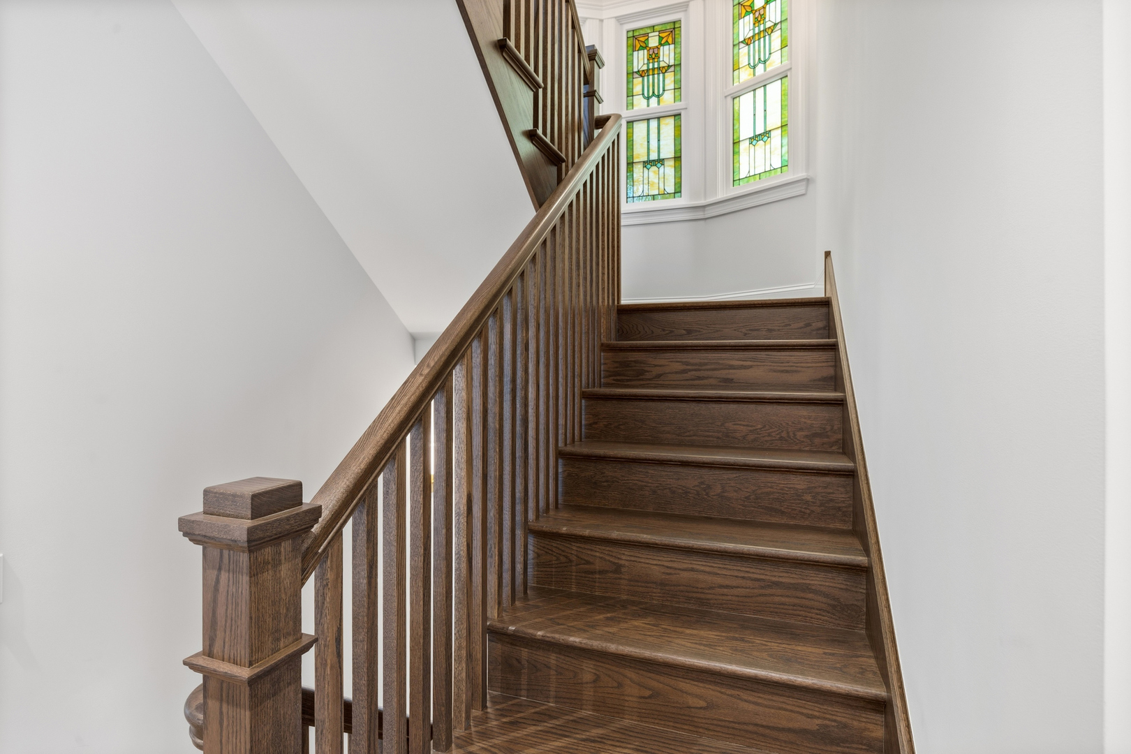 3902 North Hamilton Avenue Chicago, IL 60618 - Photo 39 of 67 a view of entryway and hall with wooden floor