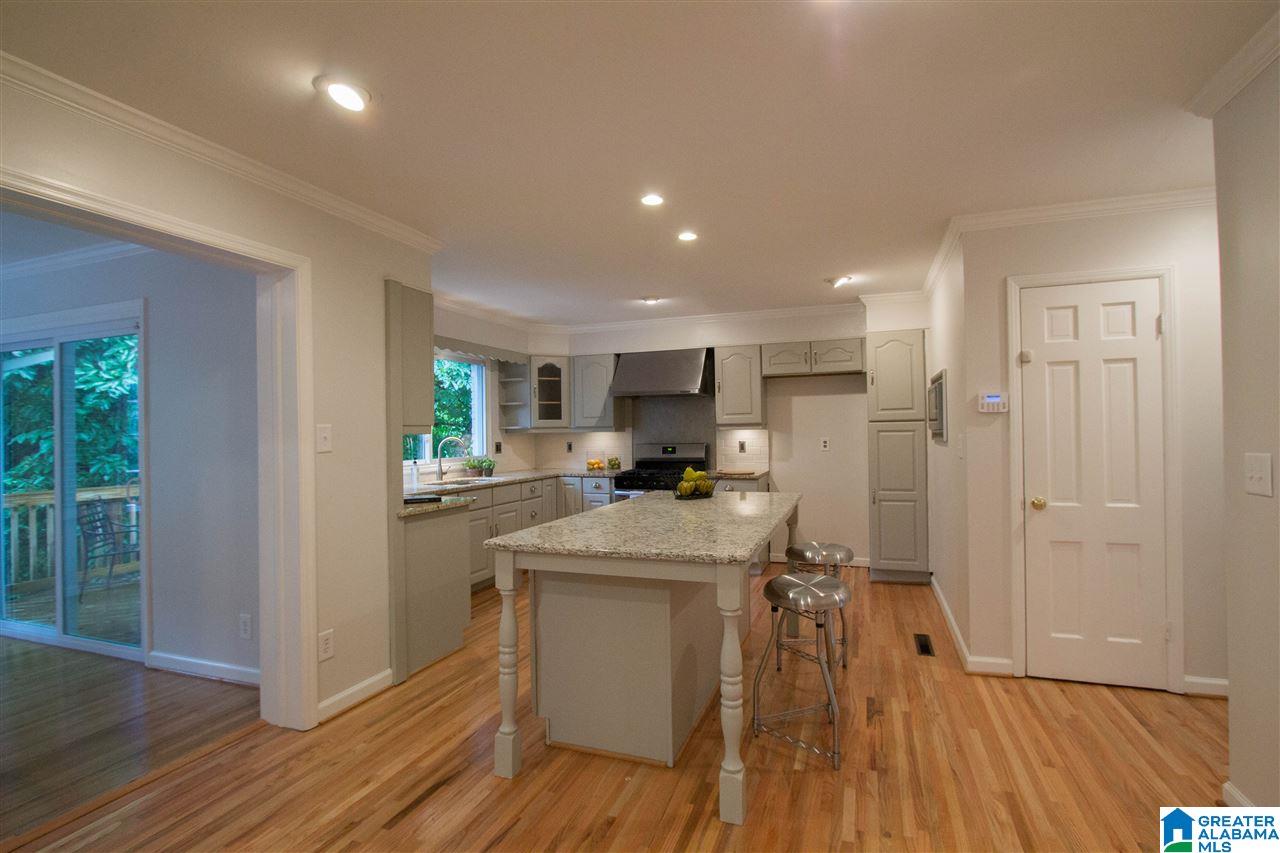 1853 Canyon Road Birmingham, AL 35216 - Photo 9 of 49