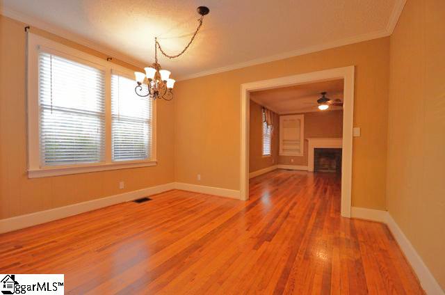 305 Grove Road Greenville, SC 29605 - Photo 4 of 16