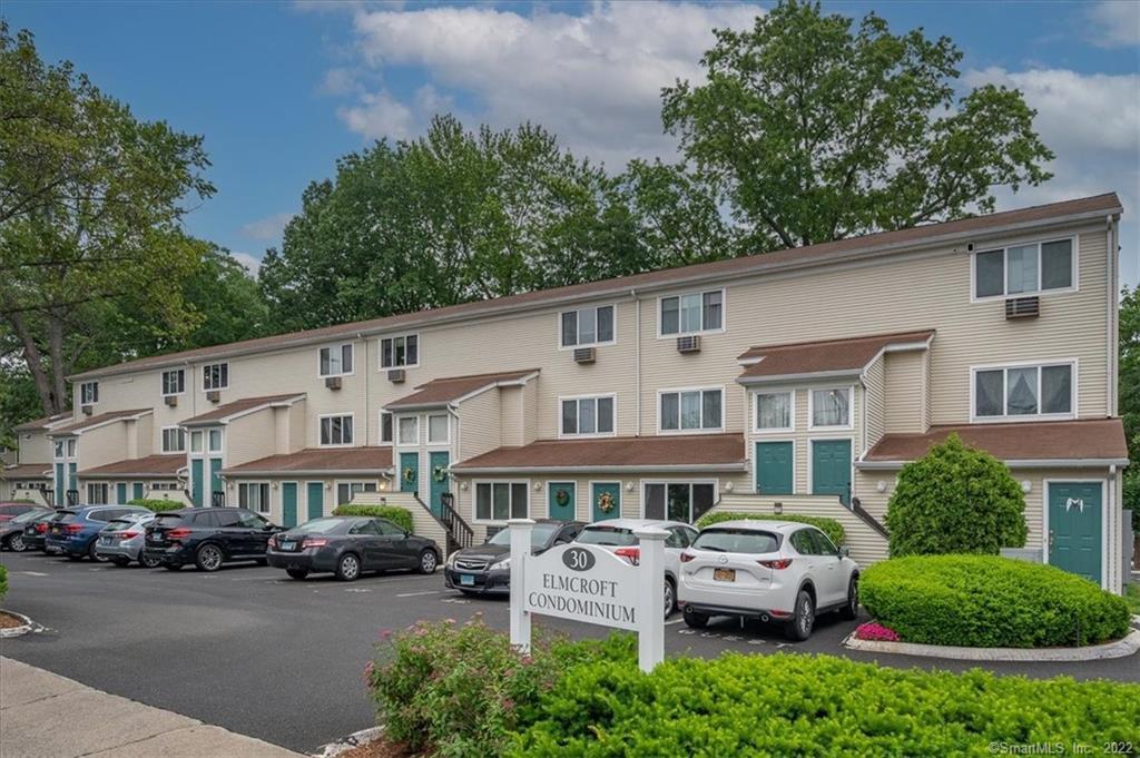 30 Elmcroft Road, Unit 15 Stamford, CT 06902 - Photo 1 of 1