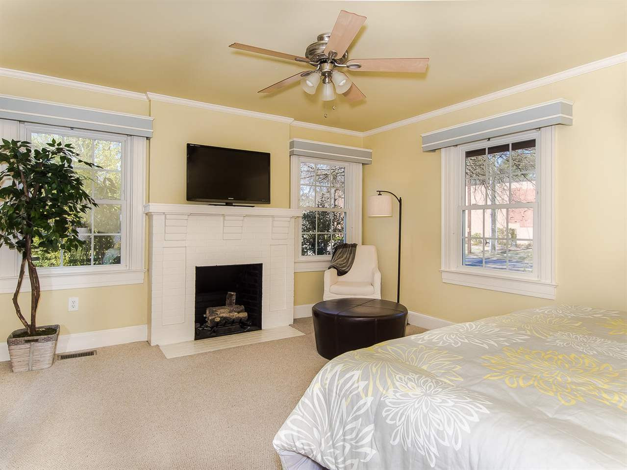 2425 Pickett Road Durham, NC 27705 - Photo 10 of 21 Photo 10