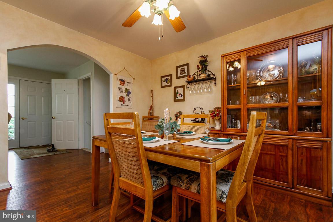 694 Springdale Road New Windsor, MD 21776 - Photo 13 of 30 Kitchen