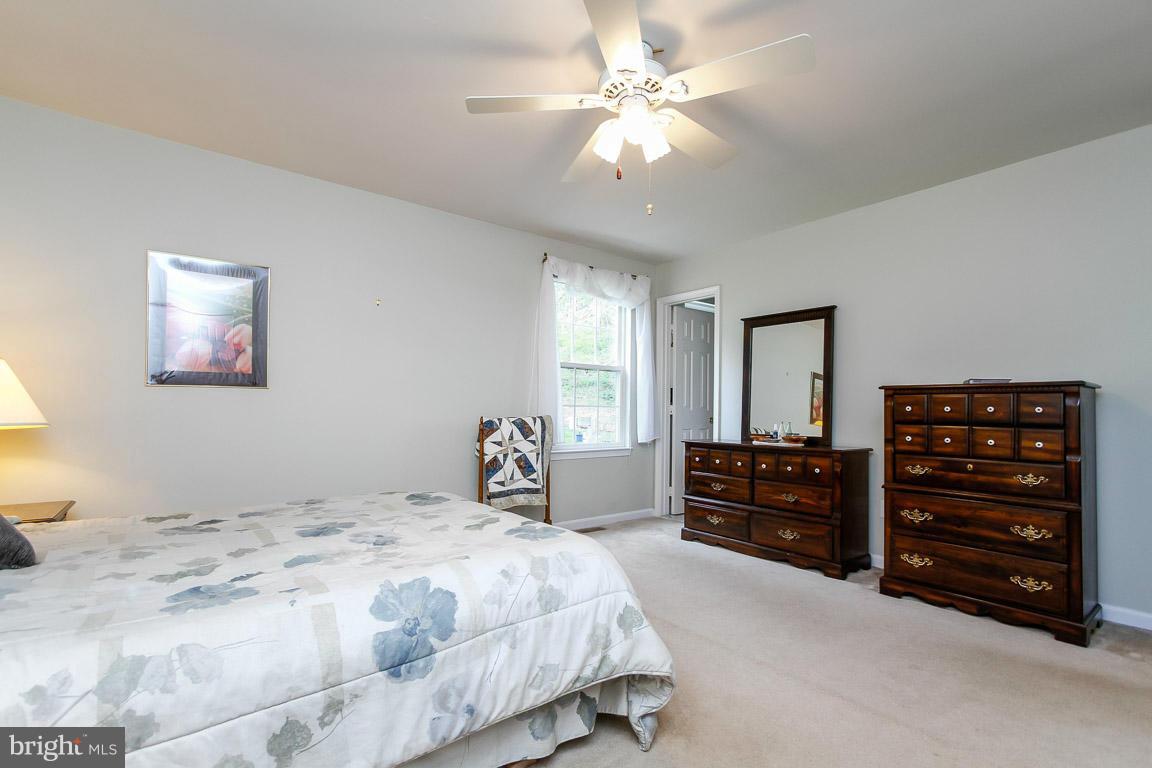 694 Springdale Road New Windsor, MD 21776 - Photo 15 of 30 Bedroom (Master)