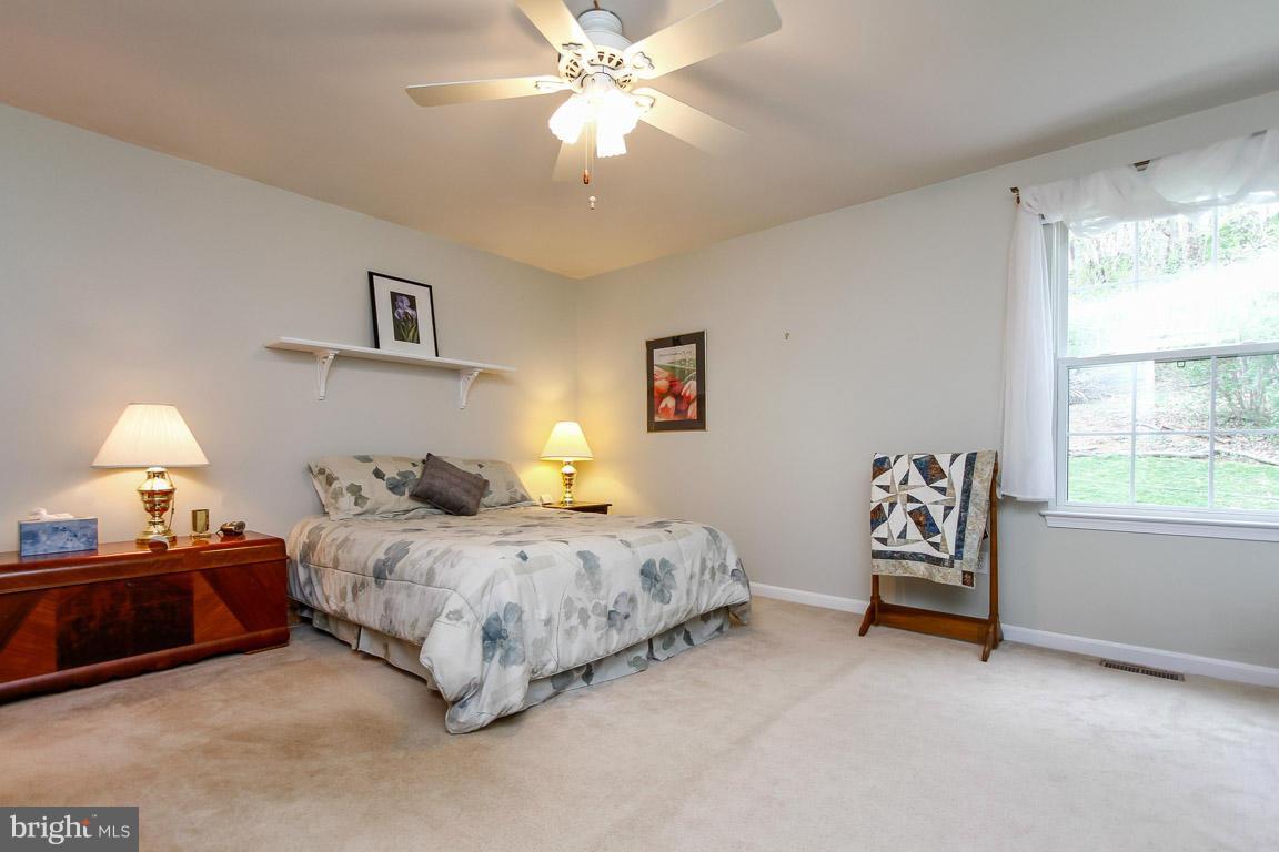 694 Springdale Road New Windsor, MD 21776 - Photo 19 of 30 Bedroom (Master)