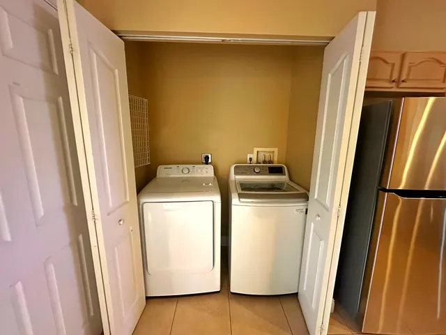 $2,700 | 685 Southwest Hoffenberg Avenue, Port St. Lucie, FL 34953