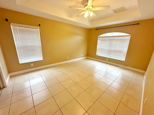 $2,700 | 685 Southwest Hoffenberg Avenue, Port St. Lucie, FL 34953