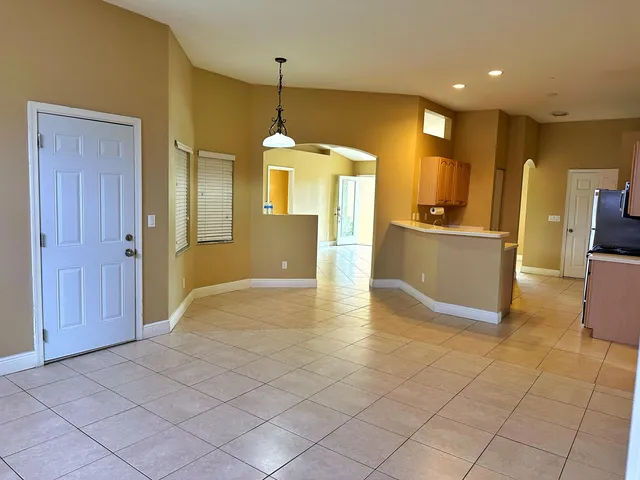 $2,700 | 685 Southwest Hoffenberg Avenue, Port St. Lucie, FL 34953