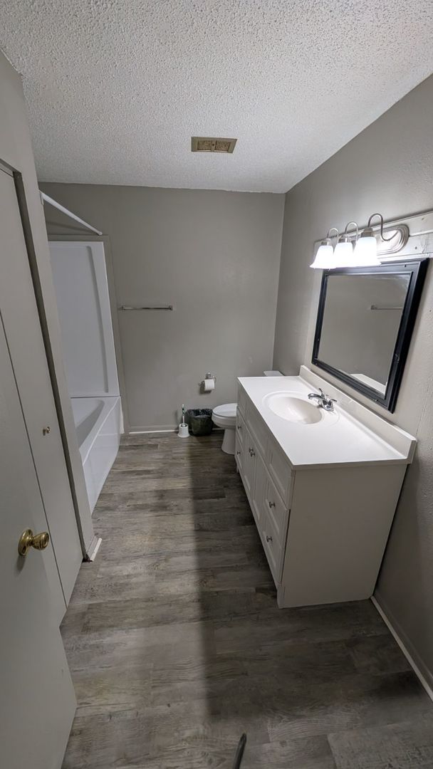 307 North Prairie View Road, Unit 30416 Mahomet, IL 61853 - Photo 4 of 9