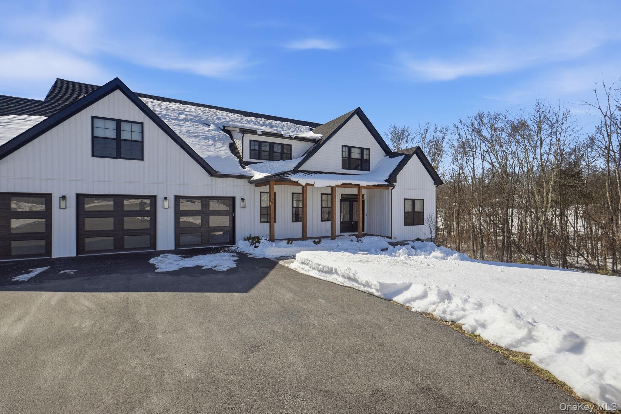 6 Conifer Court Poughkeepsie, NY 12603 - Photo 4 of 47