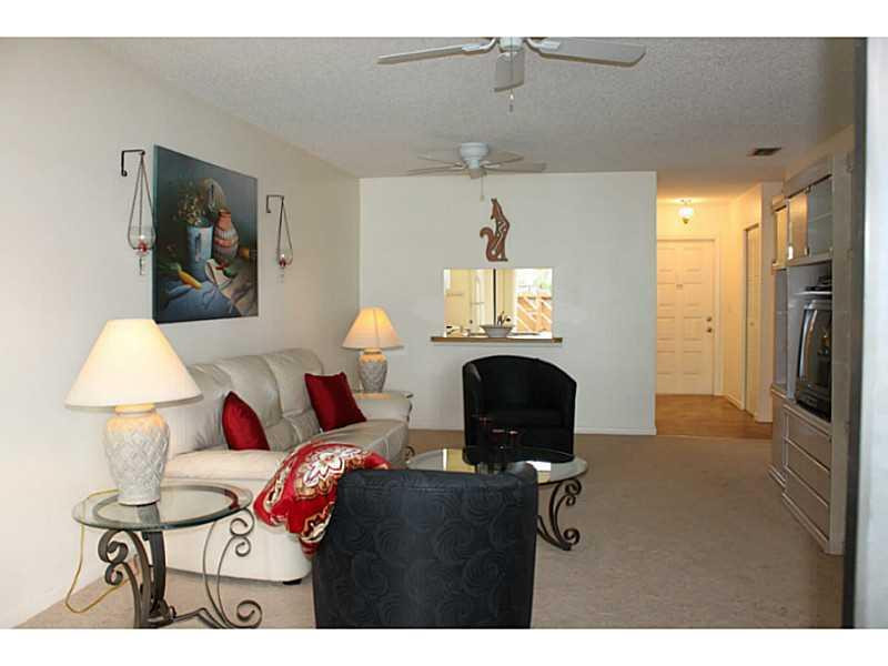 601 Banks Road, Unit 35 Margate, FL 33063 - Photo 18 of 35 Living Room