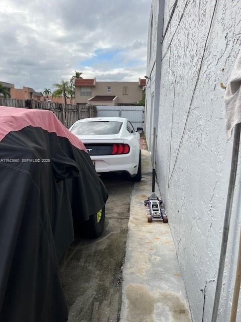 4211 West 10th Lane Hialeah, FL 33012 - Photo 15 of 32