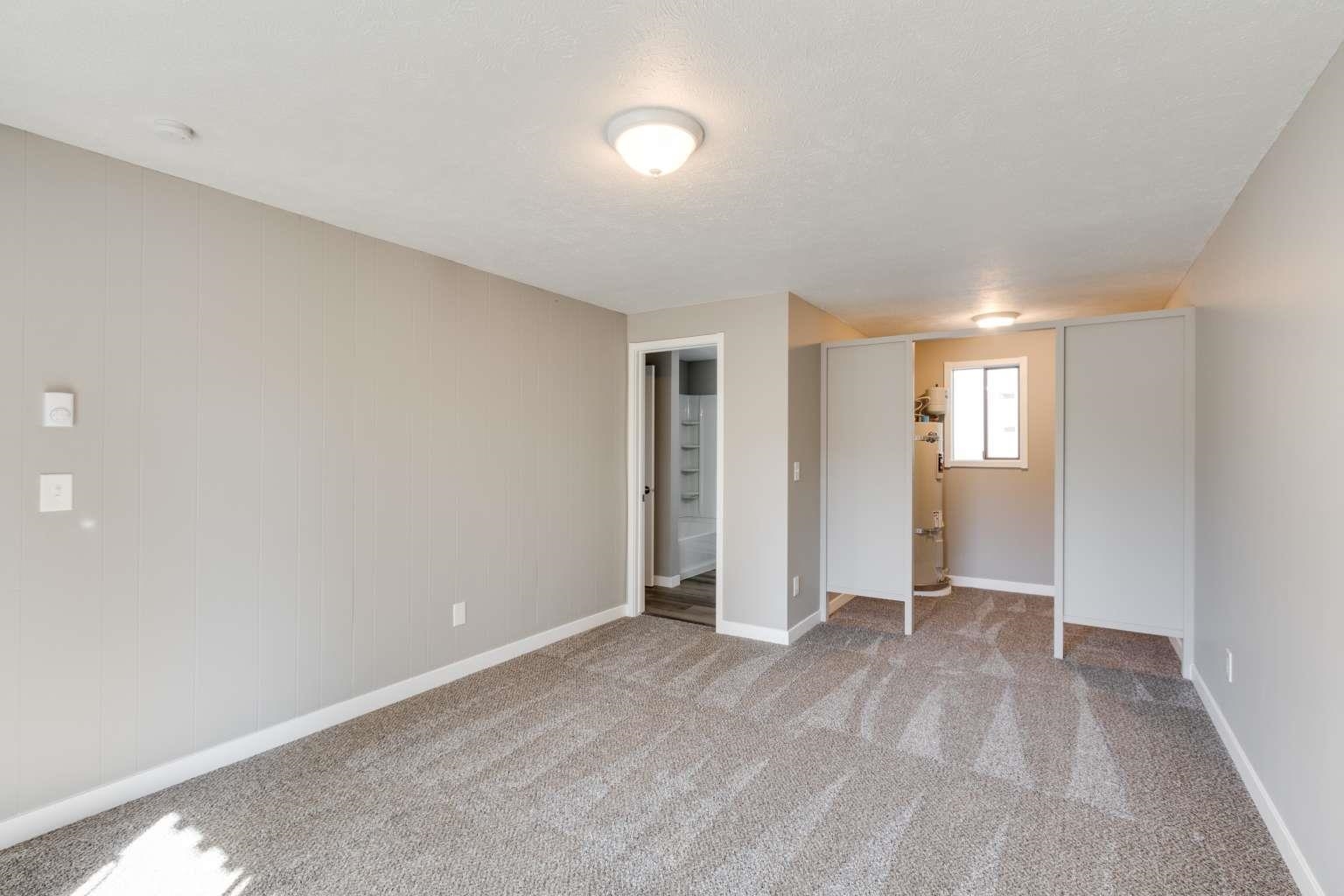 2407 South University Road Spokane Valley, WA 99206 - Photo 16 of 43 Gallery Image 16