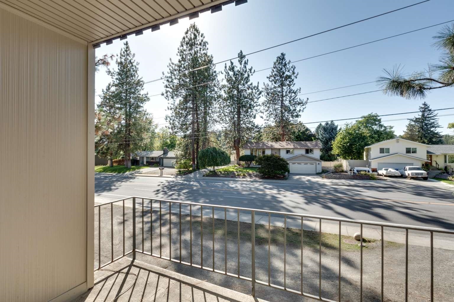 2407 South University Road Spokane Valley, WA 99206 - Photo 17 of 43 Gallery Image 17