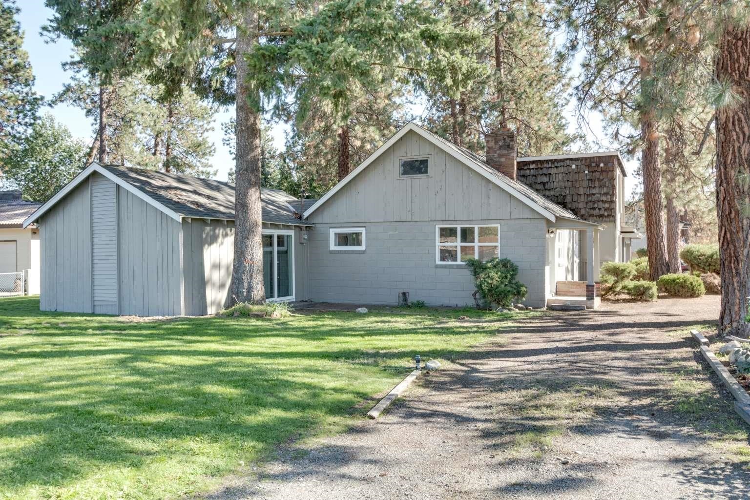 2407 South University Road Spokane Valley, WA 99206 - Photo 3 of 43 Gallery Image 3