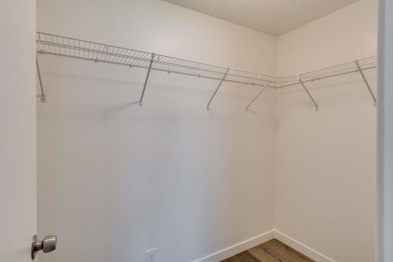 2407 South University Road Spokane Valley, WA 99206 - Photo 36 of 43 Gallery Image 36