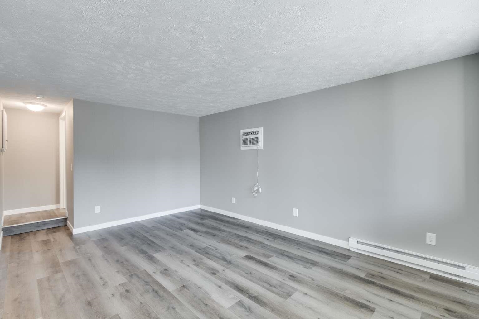 2407 South University Road Spokane Valley, WA 99206 - Photo 7 of 43 Gallery Image 7