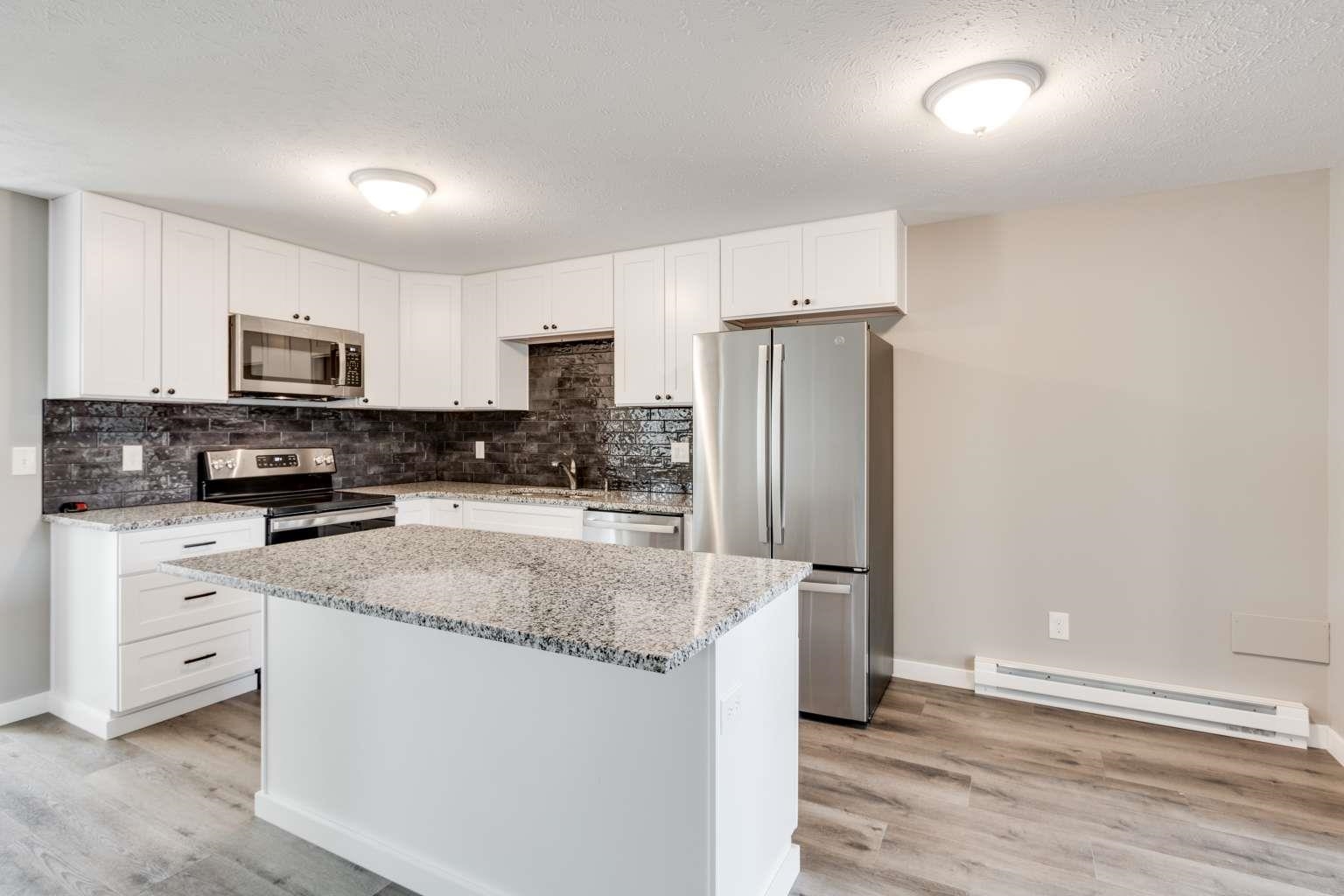 2407 South University Road Spokane Valley, WA 99206 - Photo 10 of 43 Gallery Image 10