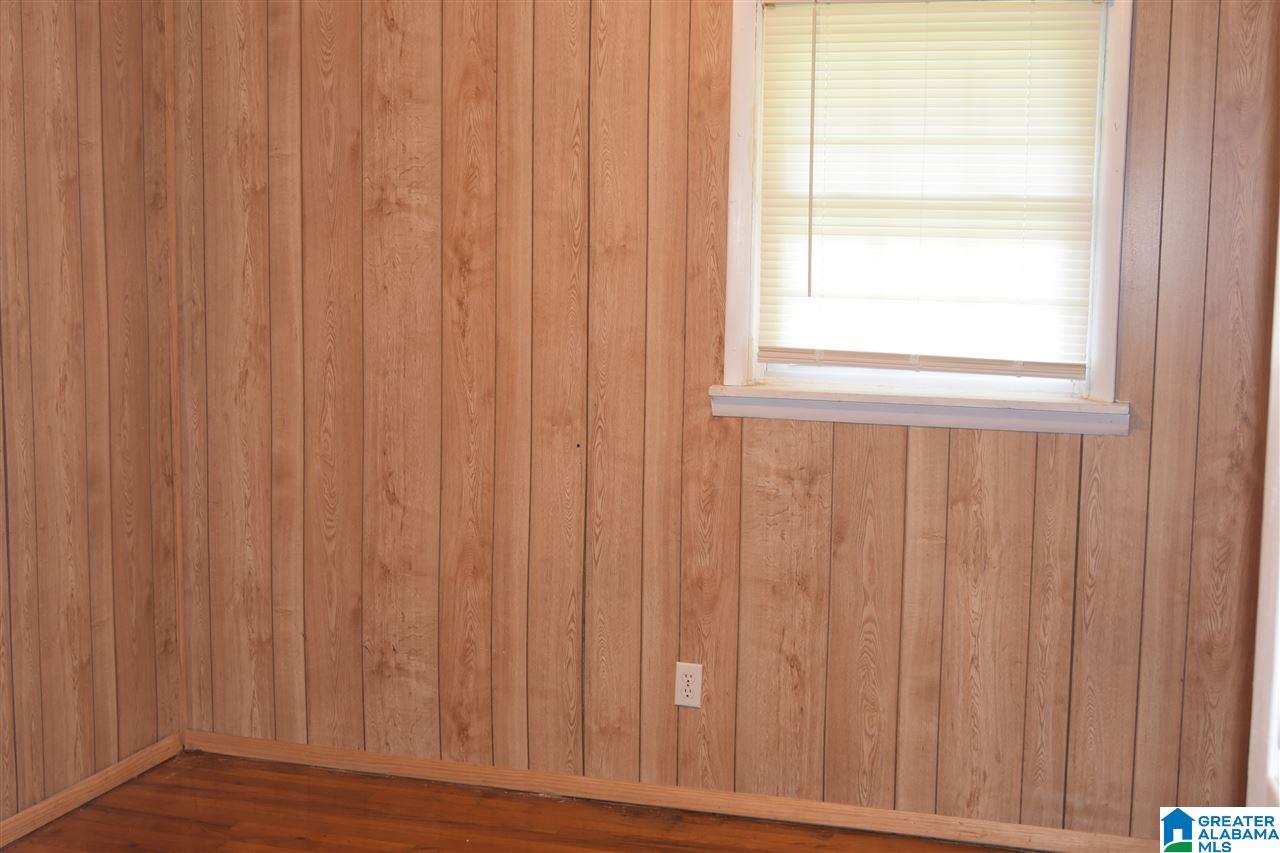 245 Tolbert Street Anniston, AL 36201 - Photo 24 of 35