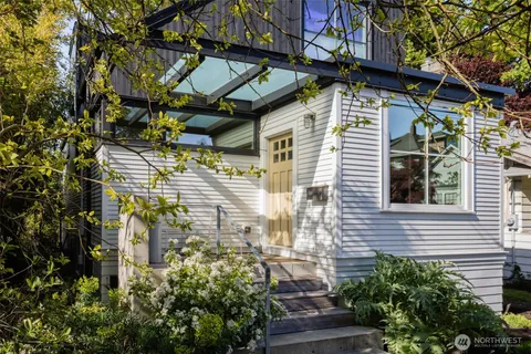 $1,925,000 | 614 West Halladay Street, Seattle, WA 98119