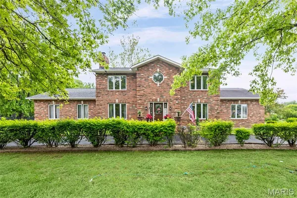 $445,500 | 1109 Whippoorwill Court, O'Fallon, IL 62269