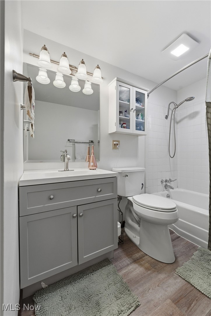 2333 South Taylor Road Cleveland, OH 44118 - Photo 14 of 47 Gallery Image 14