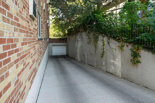 $1,575 | 4400 Upton Avenue South, Unit 405, Minneapolis, MN 55410