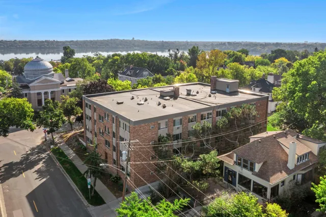 $1,575 | 4400 Upton Avenue South, Unit 405, Minneapolis, MN 55410