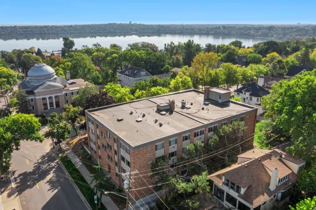 $1,575 | 4400 Upton Avenue South, Unit 405, Minneapolis, MN 55410