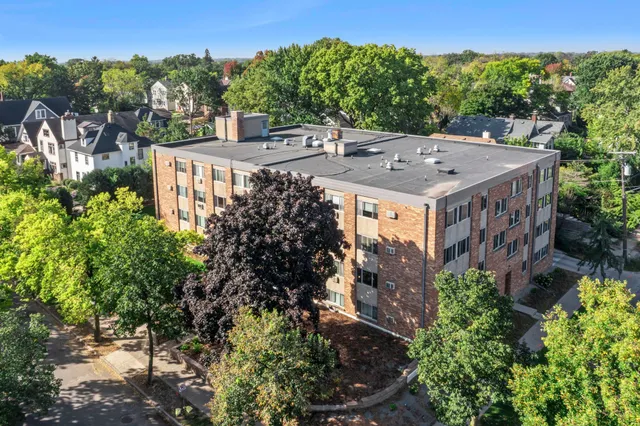 $1,575 | 4400 Upton Avenue South, Unit 405, Minneapolis, MN 55410