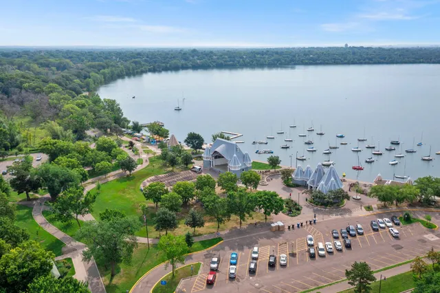 $1,575 | 4400 Upton Avenue South, Unit 405, Minneapolis, MN 55410