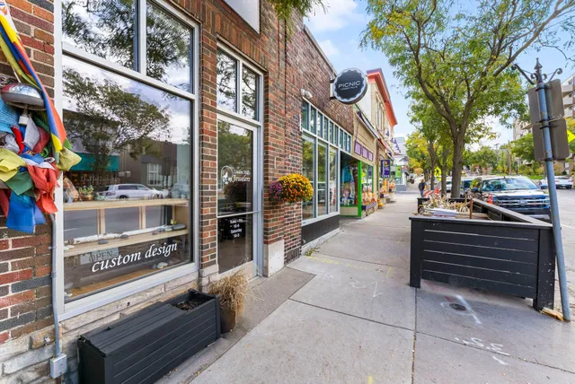 $1,575 | 4400 Upton Avenue South, Unit 405, Minneapolis, MN 55410