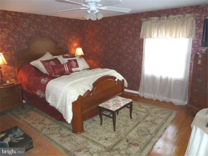 116 Partree Road Cherry Hill, NJ 08003 - Photo 13 of 17 Bedroom