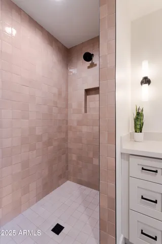 $9,995 | 7510 East 1st Street, Scottsdale, AZ 85251