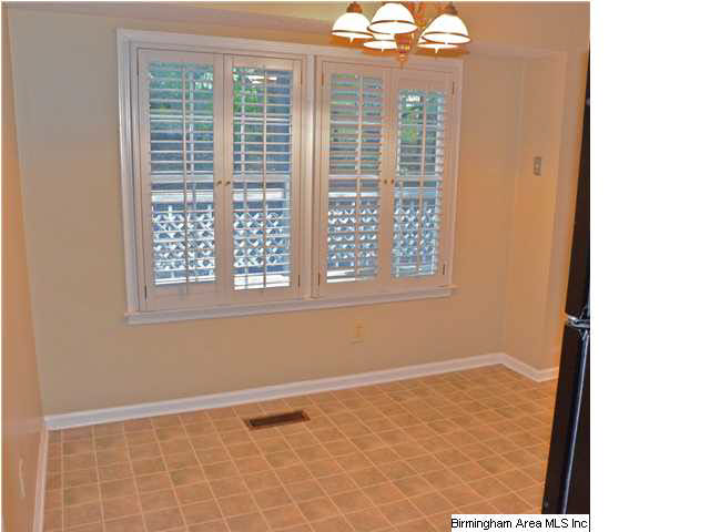 6207 Manchester Circle Pelham, AL 35124 - Photo 13 of 23