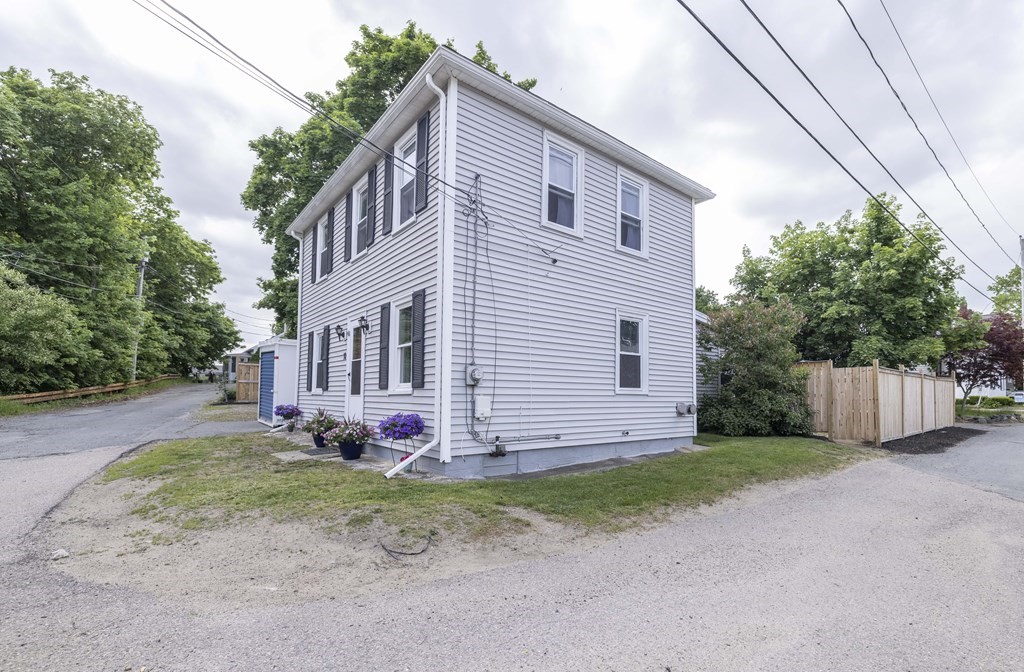 10 Sandy Hill Road Raynham, MA 02767 - Photo 2 of 28 Gallery Image 2