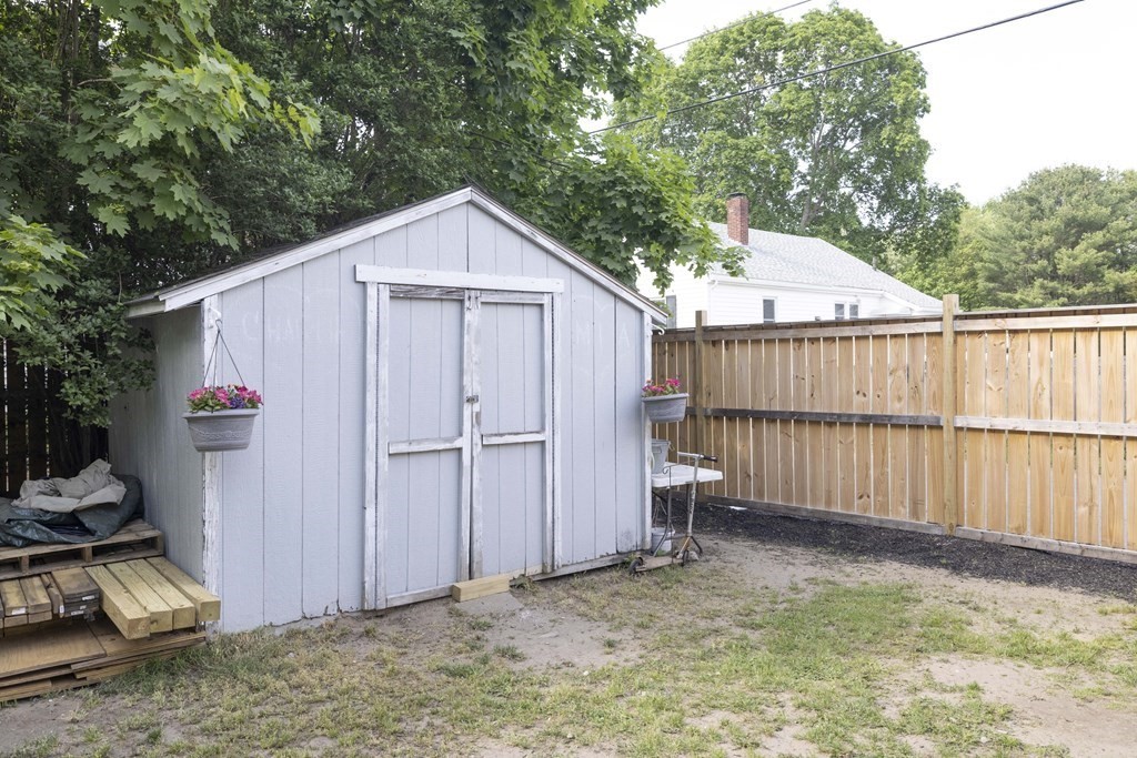 10 Sandy Hill Road Raynham, MA 02767 - Photo 7 of 28 Gallery Image 7
