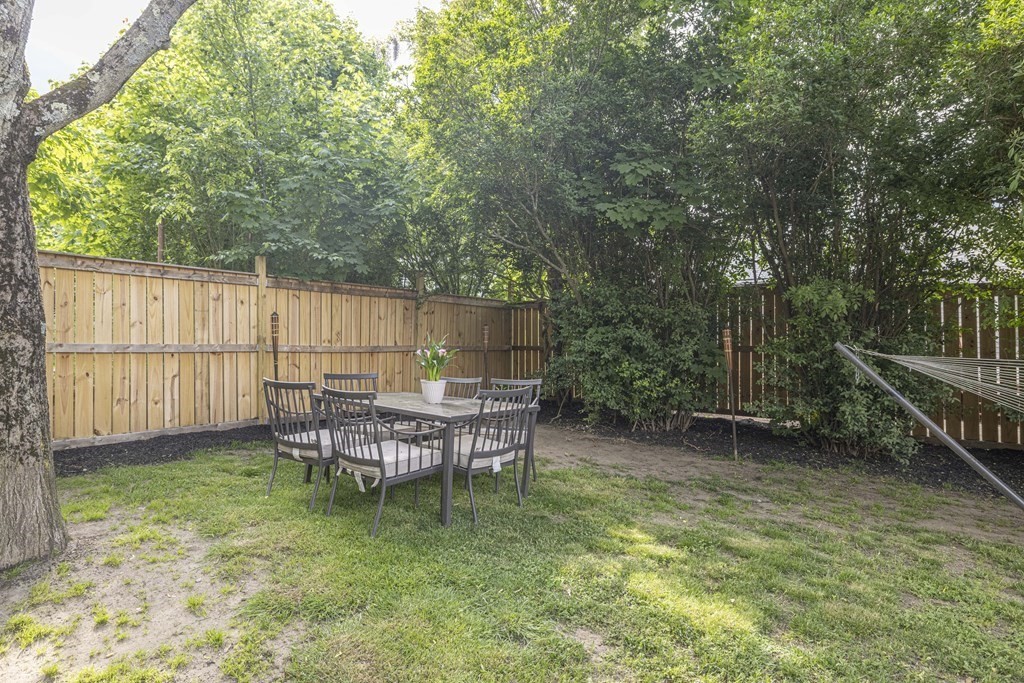 10 Sandy Hill Road Raynham, MA 02767 - Photo 8 of 28 Gallery Image 8