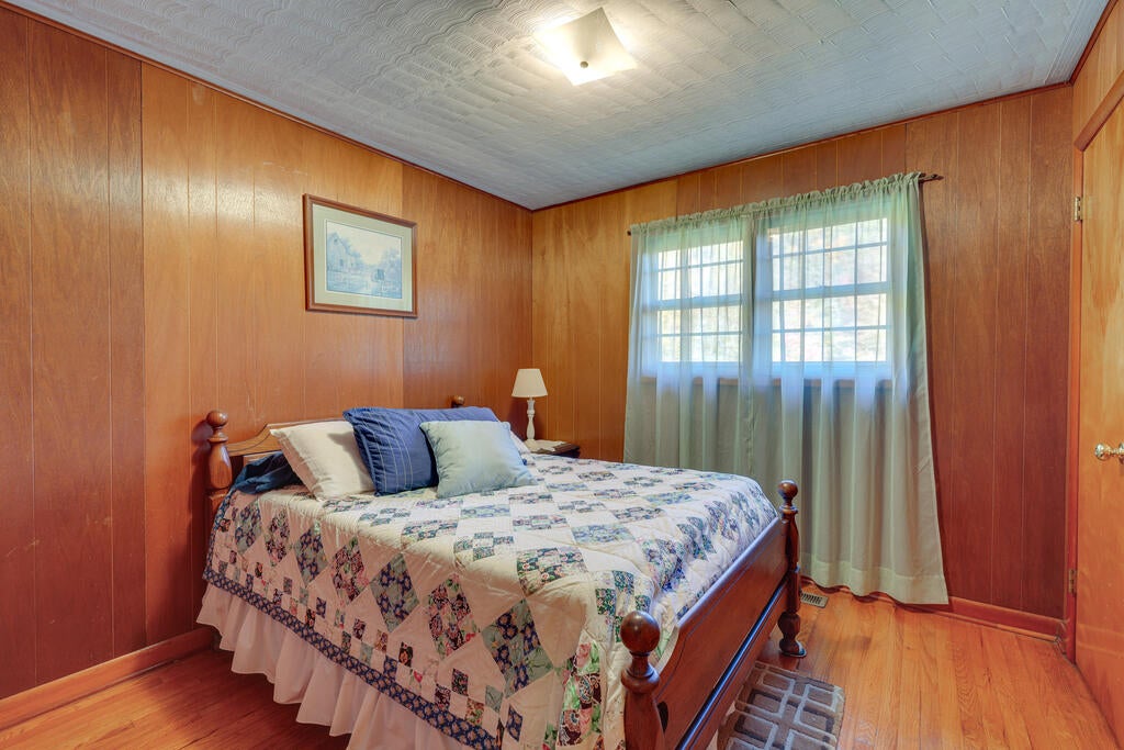 4163 Lick Creek Road Birchleaf, VA 24220 - Photo 28 of 86 Gallery Image 28