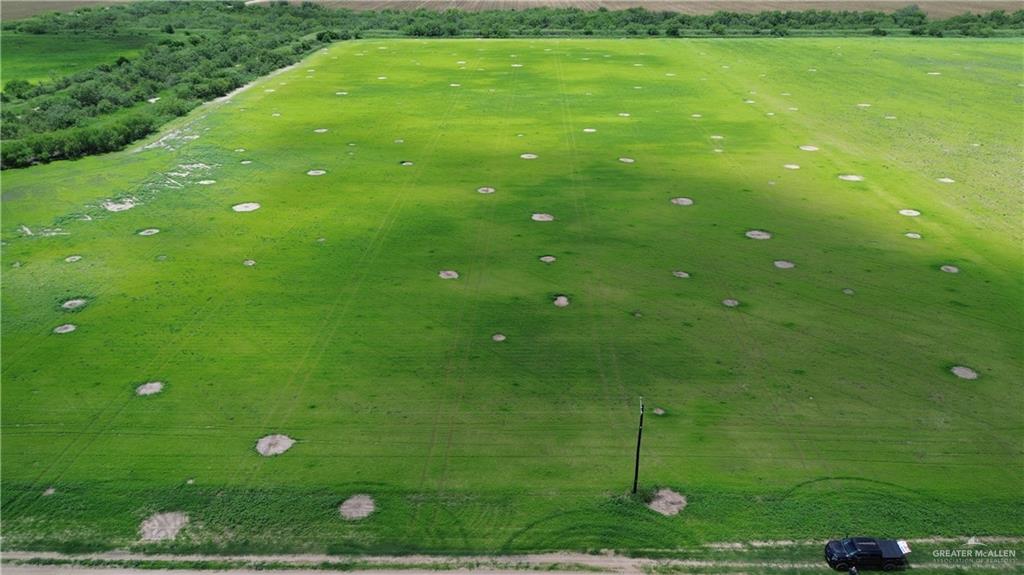 3-4 Filegonia Road Edcouch, TX 78538 - Photo 3 of 7 a view of a big yard
