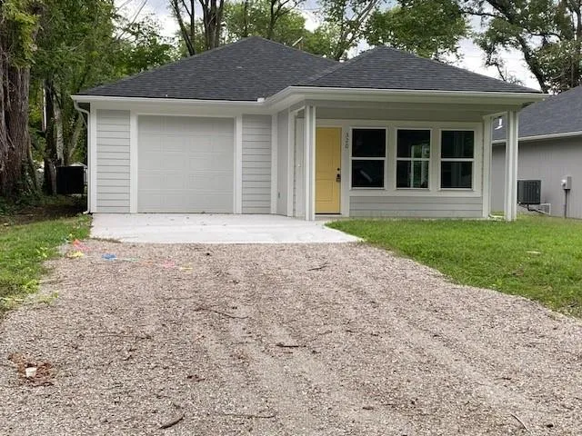 $229,900 | 320 East 2nd Street, Adrian, MO 64720