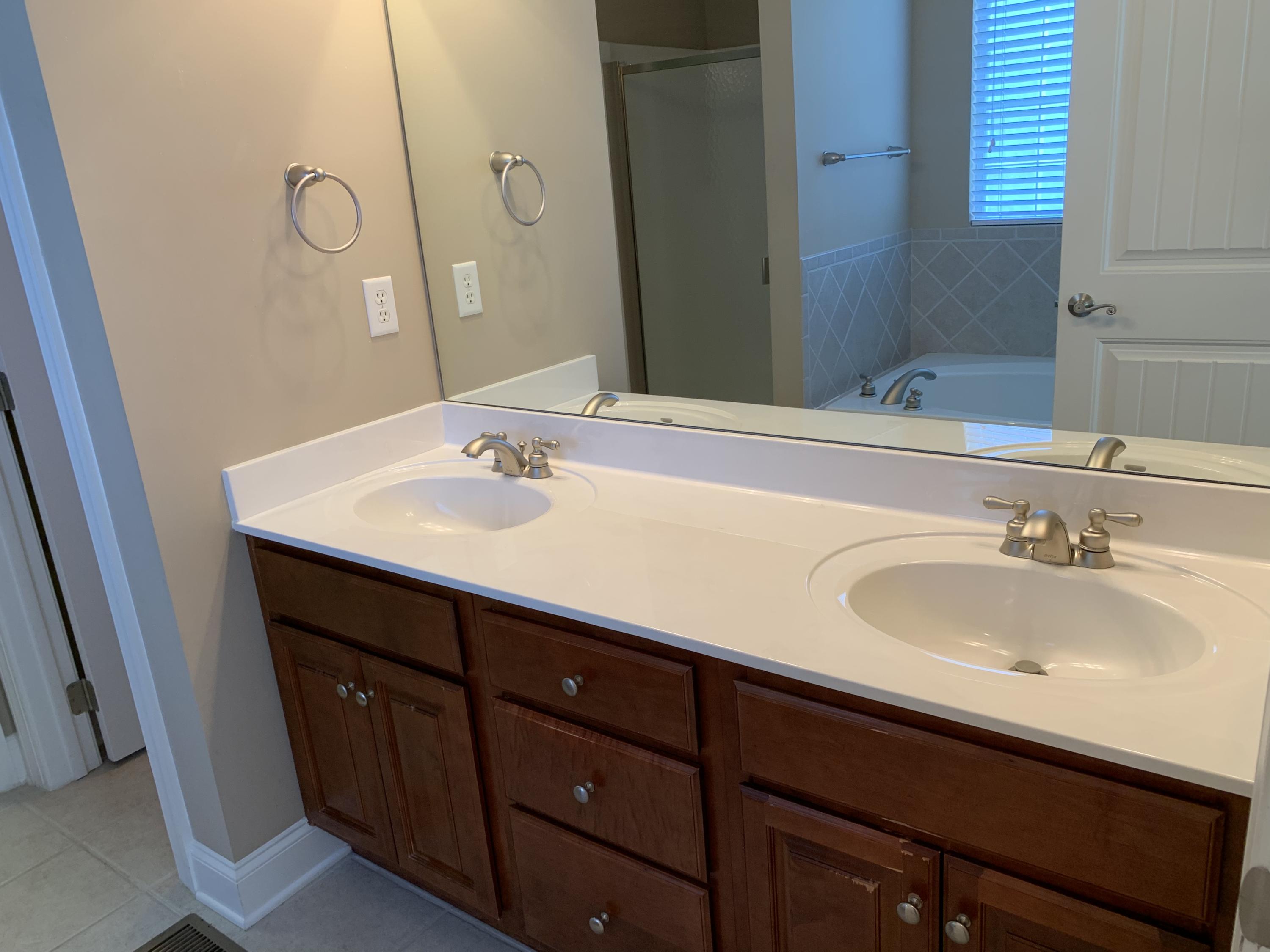 260 Hunting Ridge Circle Rock Spring, GA 30739 - Photo 10 of 22 En-Suite 1