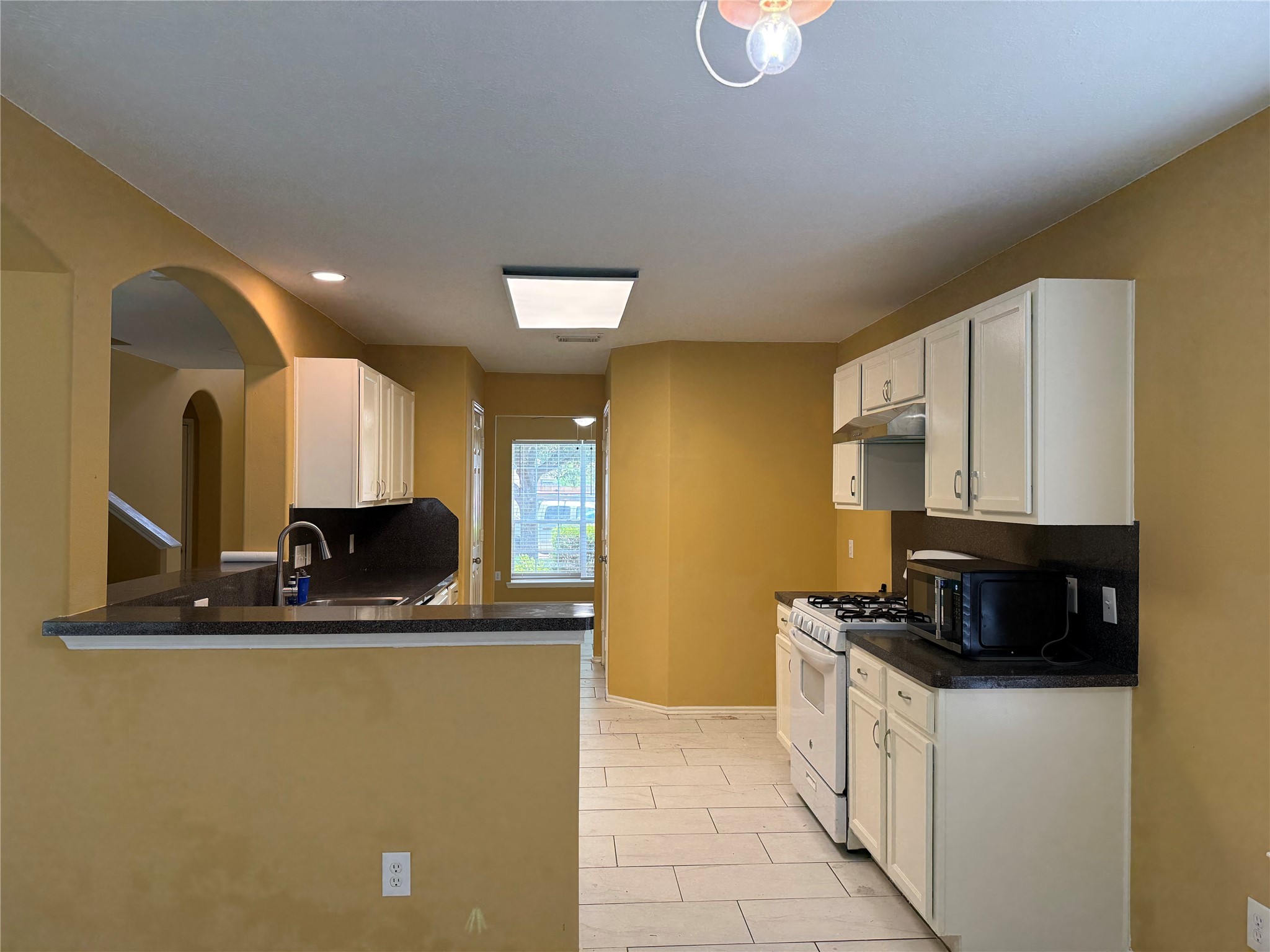 5111 Caymus Drive Spring, TX 77373 - Photo 4 of 16