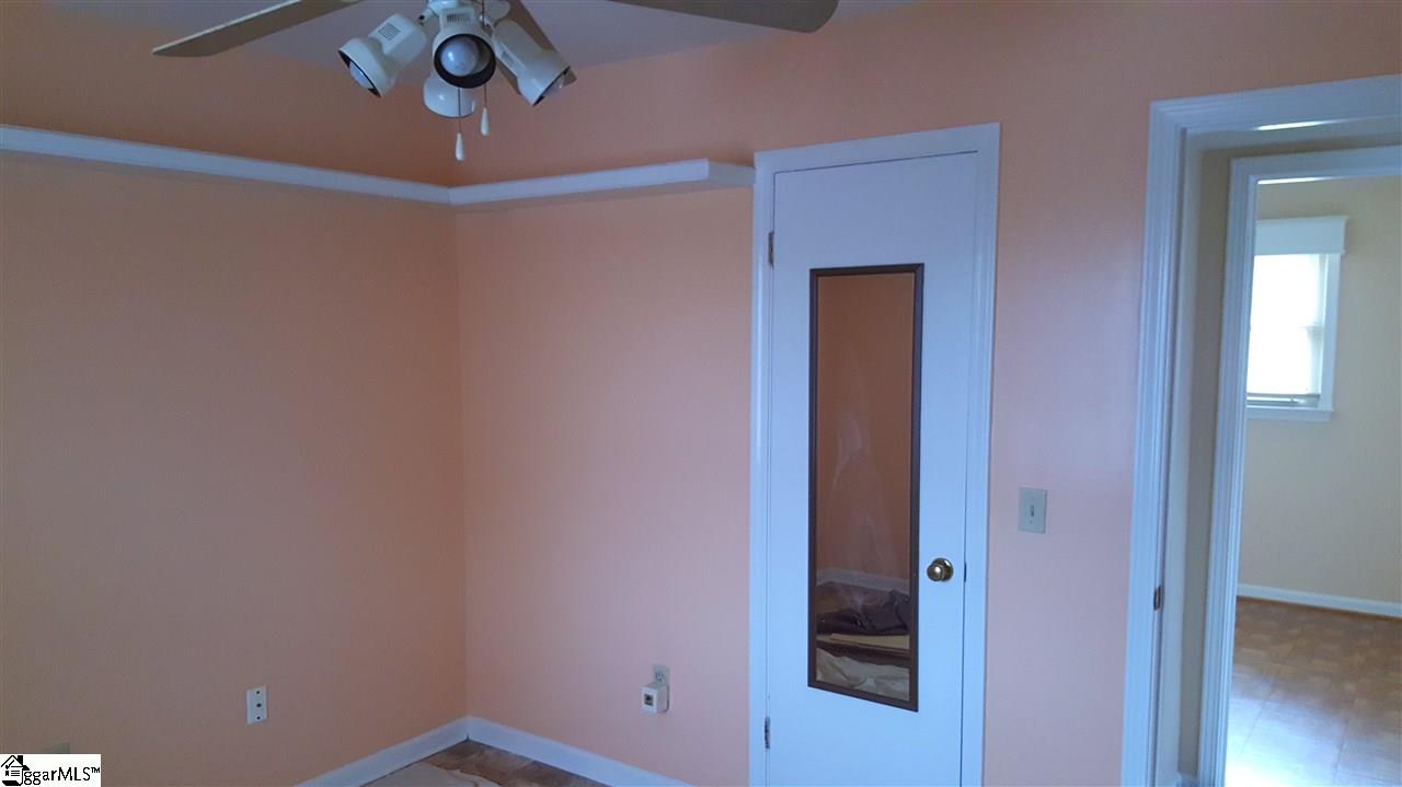 410 Rotterdam Road Easley, SC 29640 - Photo 10 of 20 Gallery Image 10