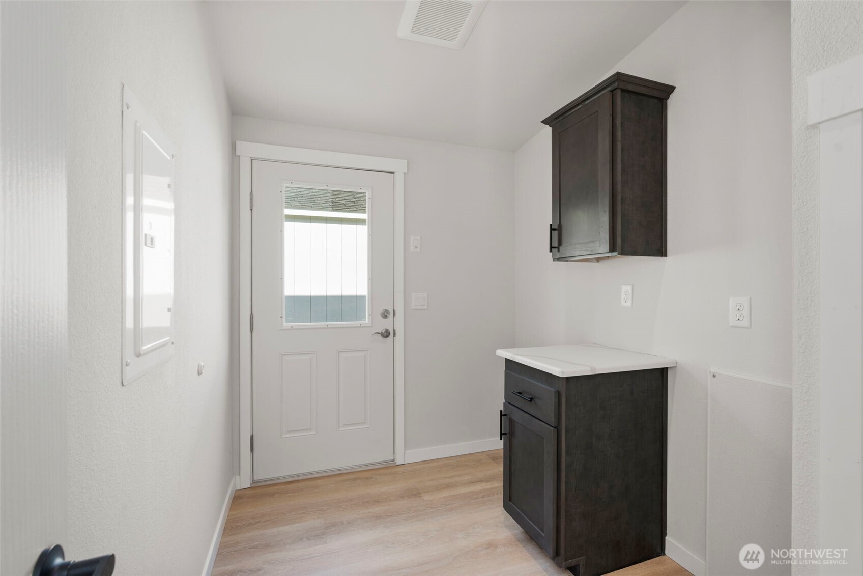177 Sunset Meadows Lane Port Hadlock, WA 98339 - Photo 19 of 20 a bathroom with a sink and a mirror
