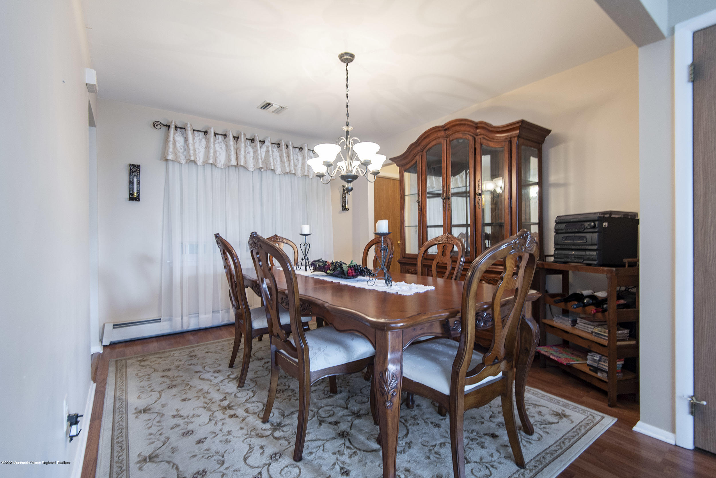14 Garrett Road Toms River, NJ 08757 - Photo 12 of 30 Dining 1