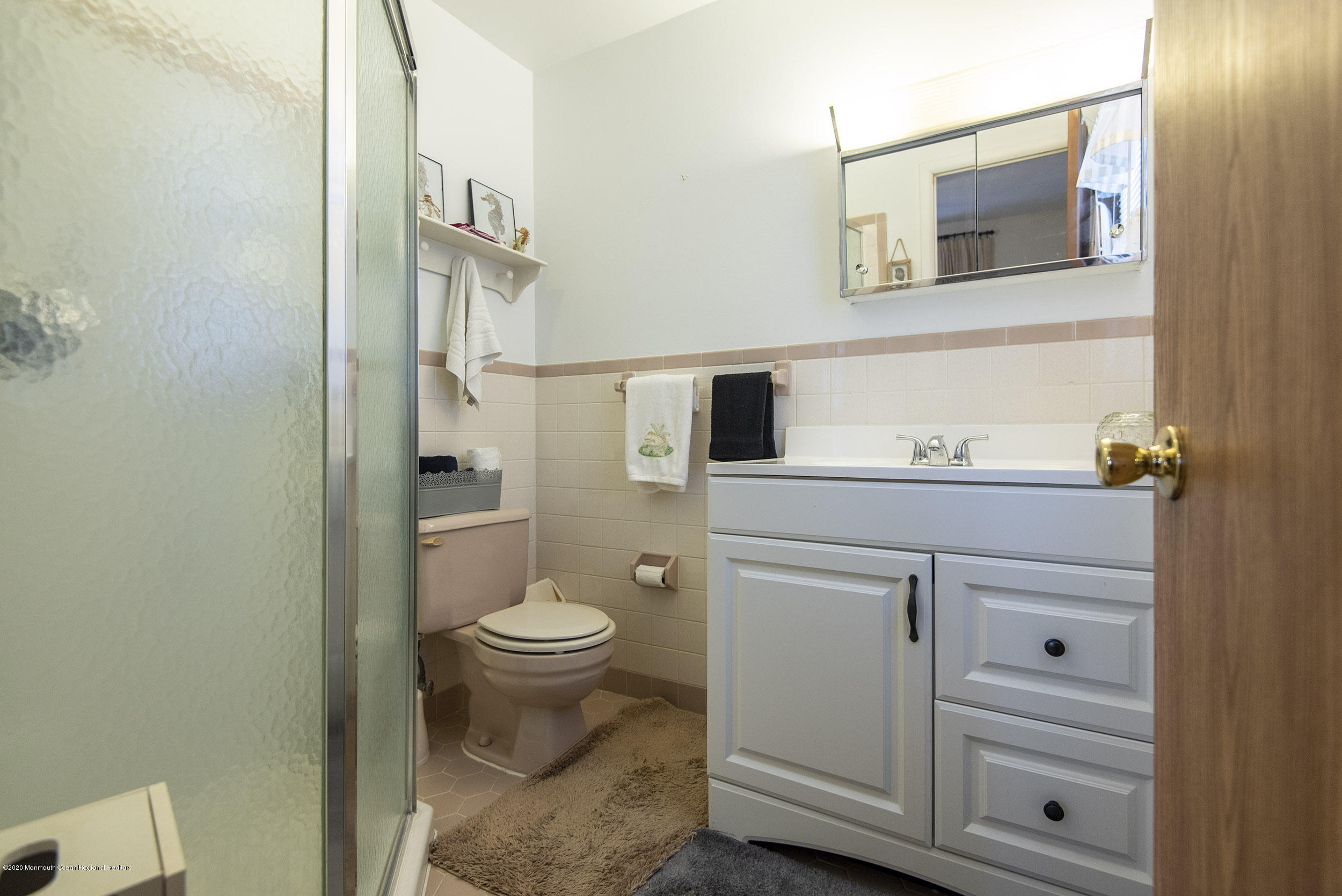 14 Garrett Road Toms River, NJ 08757 - Photo 18 of 30 Master Bath