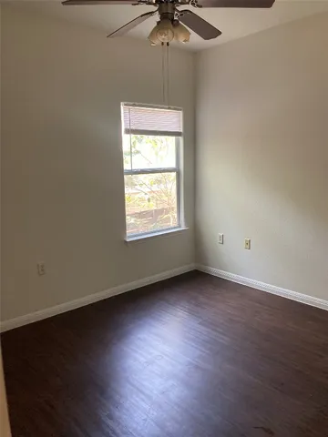 $1,900 | 2911 East 13th Street, Unit B, Austin, TX 78702