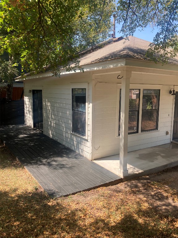 2911 East 13th Street, Unit B Austin, TX 78702 - Photo 2 of 13